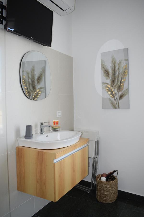 I Venti Hotel บรูโกลี ภายนอก รูปภาพ